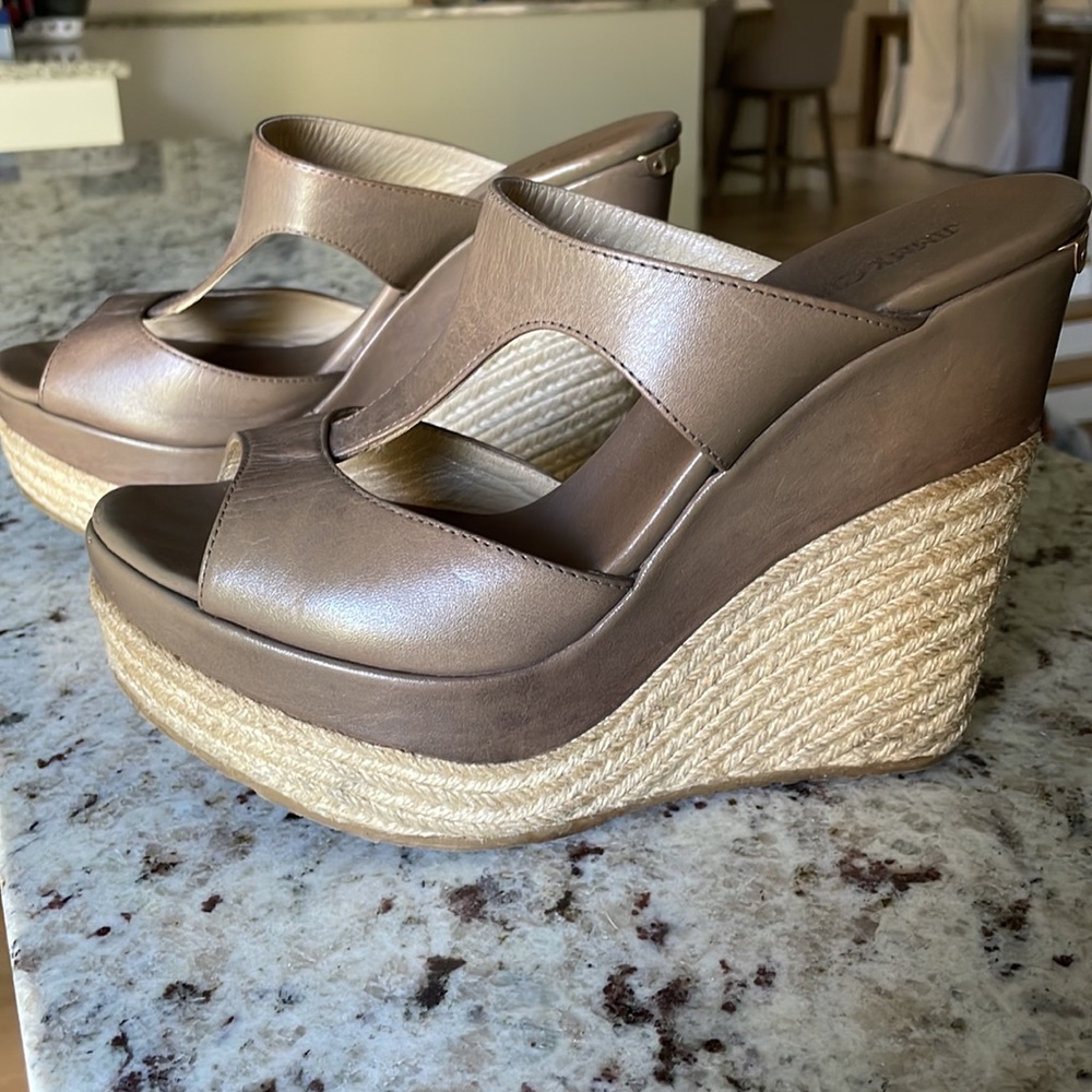 Jimmy Choo Vachette Leather Pebble Wedge Sandals Size 38 - Picture 11 of 15